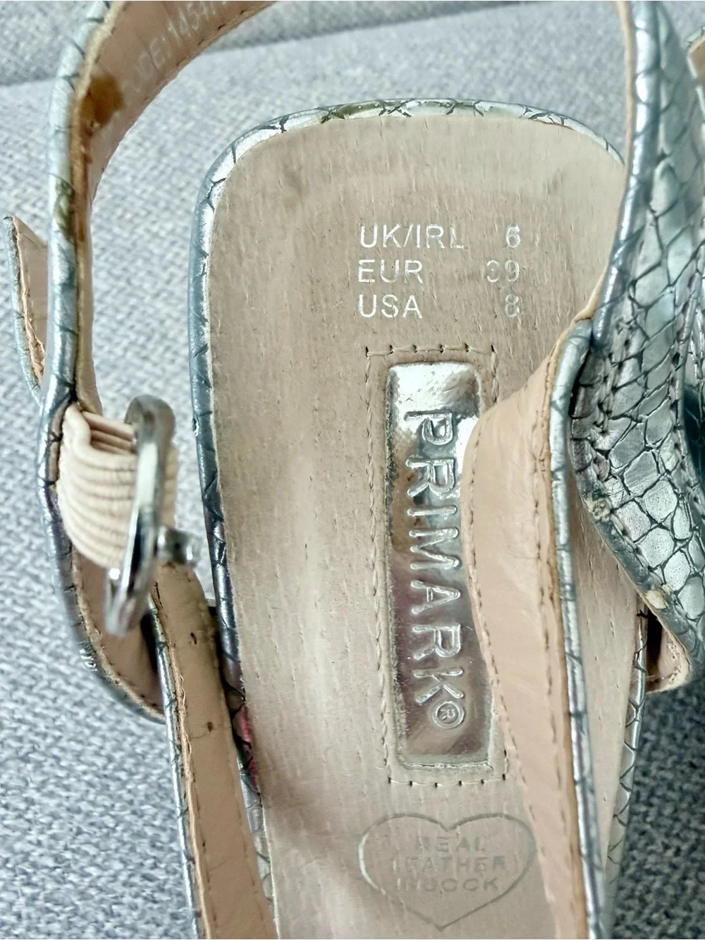 Primark Silver Snake Print Block Heel Sandals Women’s US 8 EU 39 Ankle Strap